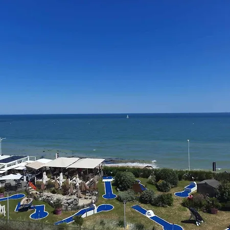 Sea View Luc-sur-Mer